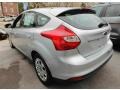 Ingot Silver Metallic - Focus SE 5-Door Photo No. 3