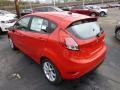 Race Red - Fiesta SE Hatchback Photo No. 6