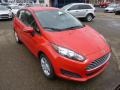 Race Red - Fiesta SE Hatchback Photo No. 2