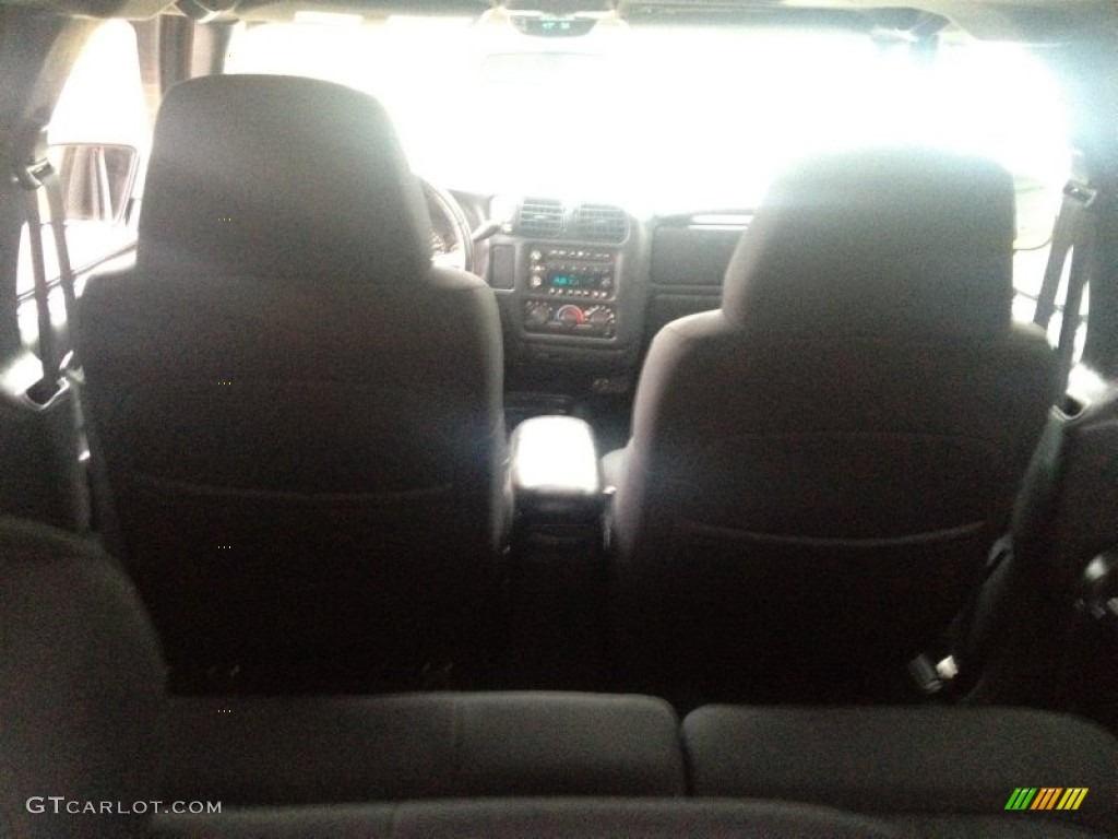 2003 Blazer LS 4x4 - Yellow / Medium Gray photo #18
