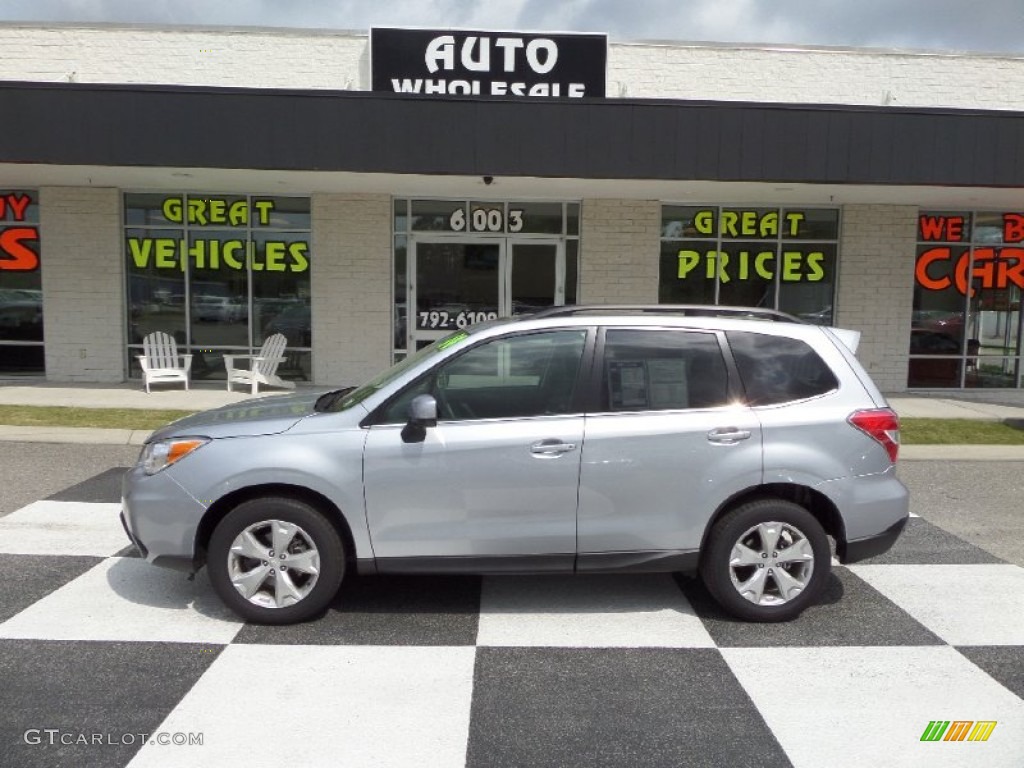 2014 Forester 2.5i Limited - Ice Silver Metallic / Black photo #1