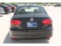 Black - Jetta SE Sedan Photo No. 7