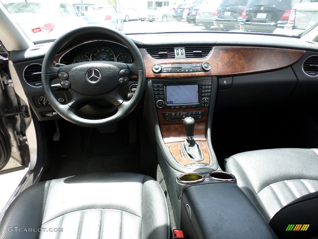 2006 CLS 500 - Pewter Metallic / Black photo #19