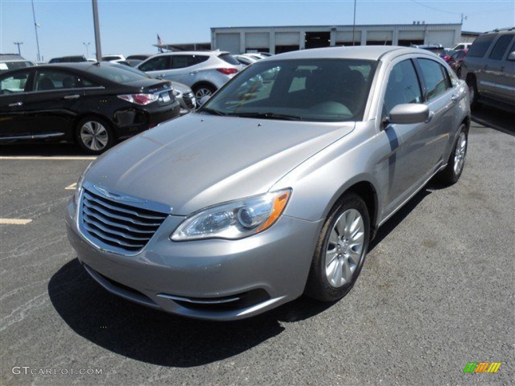 2014 200 LX Sedan - Billet Silver Metallic / Black photo #1