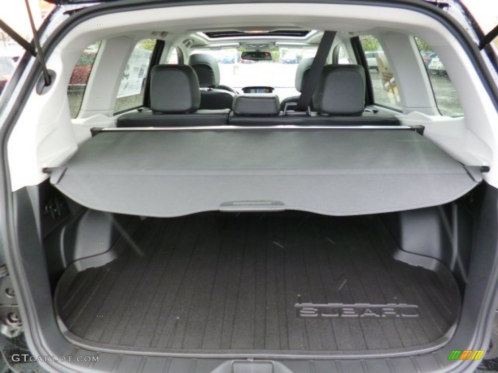 2015 Subaru Forester 2.0XT Touring Trunk Photo #93003958