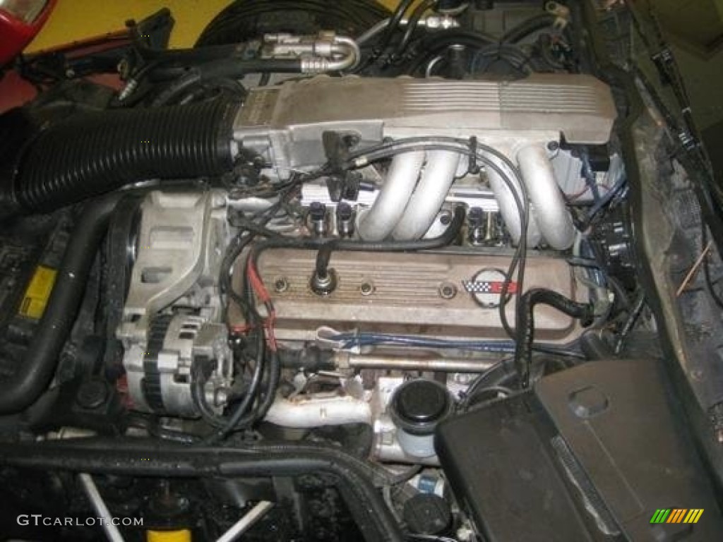 1990 Chevrolet Corvette Convertible 5.7 Liter OHV 16-Valve V8 Engine Photo #93006866