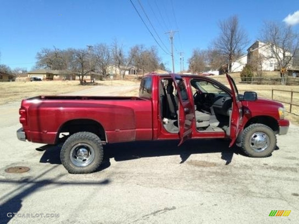 2006 Ram 3500 SLT Quad Cab 4x4 Dually - Flame Red / Medium Slate Gray photo #4