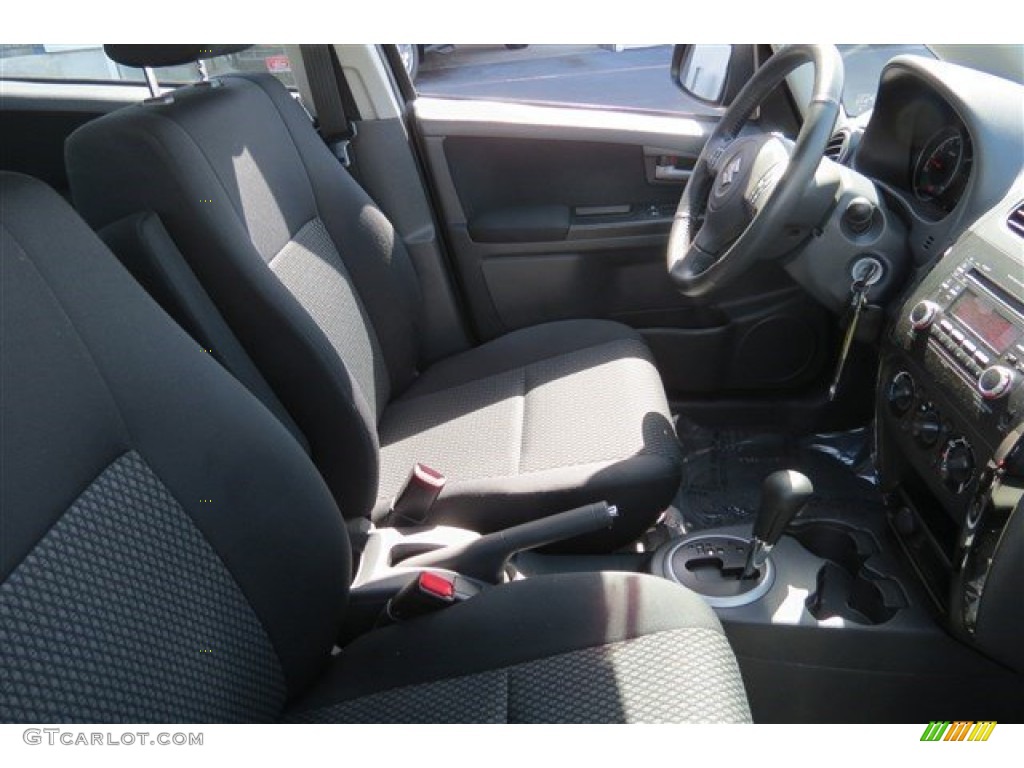 2013 SX4 Sedan LE Popular Package - Metallic Star Silver / Black photo #13