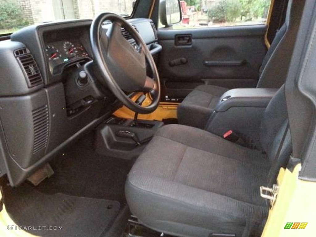 2004 Wrangler Sport 4x4 - Solar Yellow / Dark Slate Gray photo #7