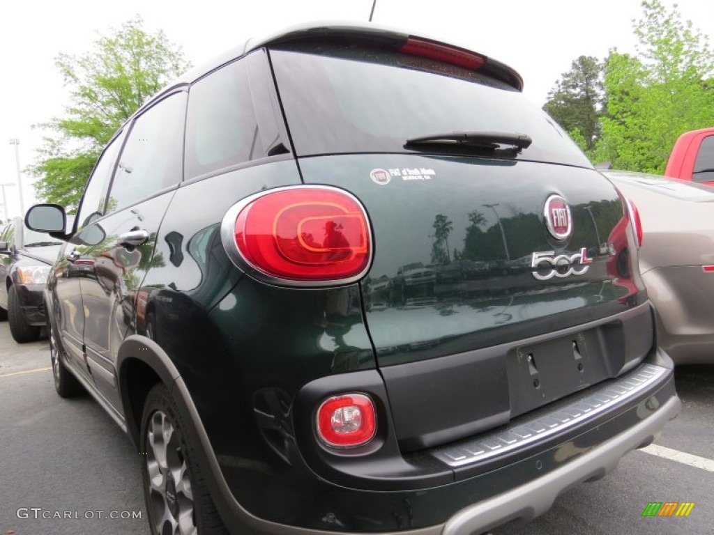 2014 500L Trekking - Verde Bosca Perla (Forest Green) / Black/Marrone (Black/Brown) photo #2