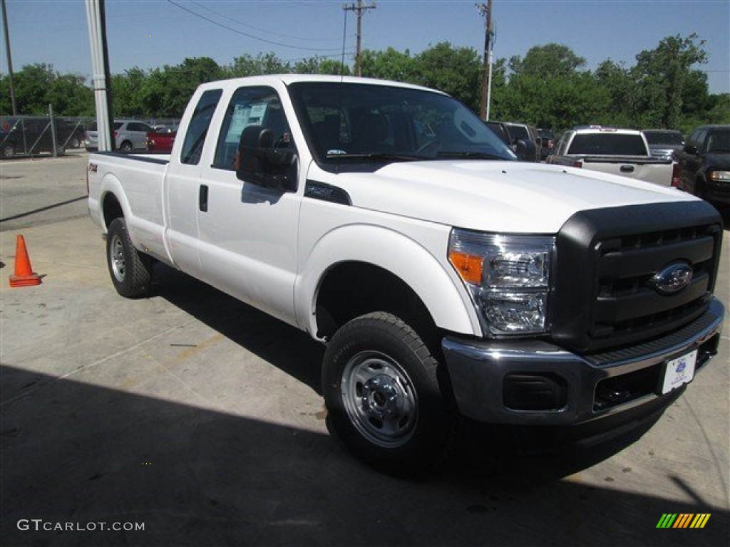 2015 F250 Super Duty XL Super Cab 4x4 - Oxford White / Steel photo #13