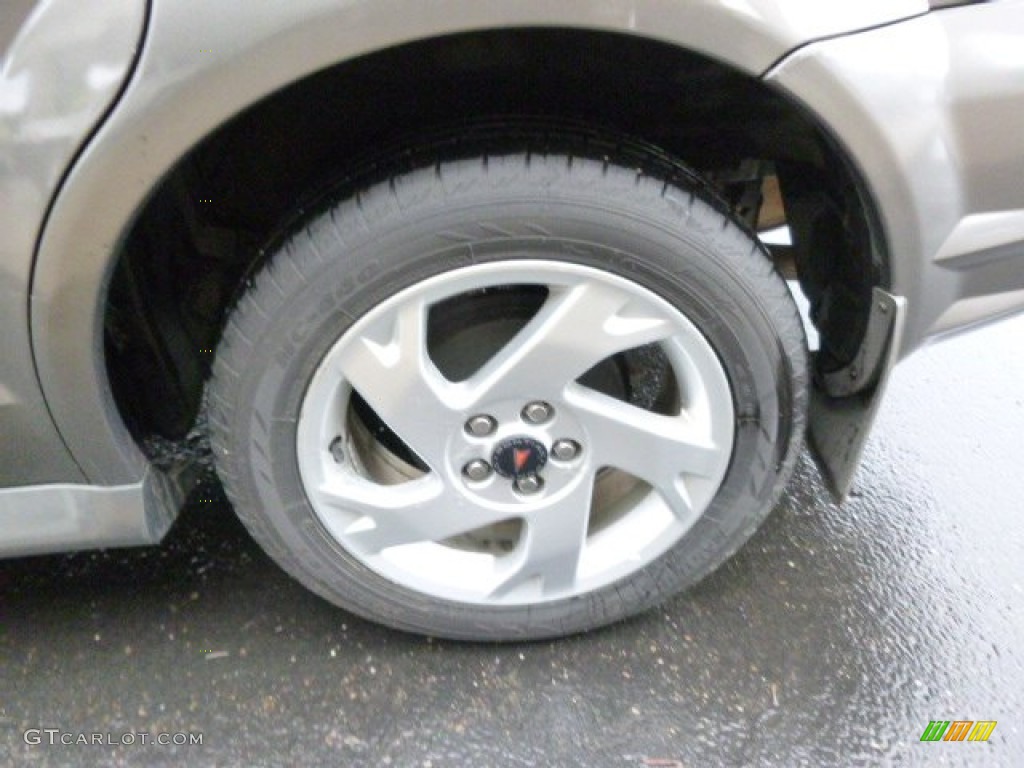 2006 Vibe AWD - Stealth / Graphite Black photo #9
