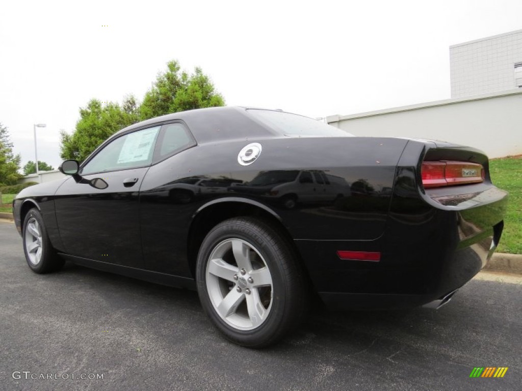 2014 Challenger SXT - Black / Dark Slate Gray photo #2