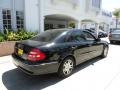 Black - E 350 Sedan Photo No. 3