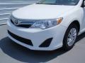 2014 Super White Toyota Camry LE  photo #10