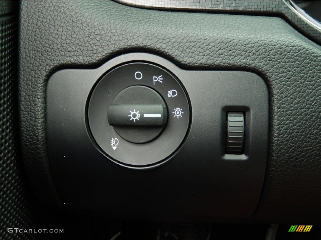 2013 Ford Mustang GT/CS California Special Convertible Controls Photo #93014886