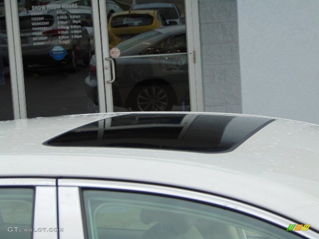 2008 Azera Limited - Powder White Pearl / Beige photo #4