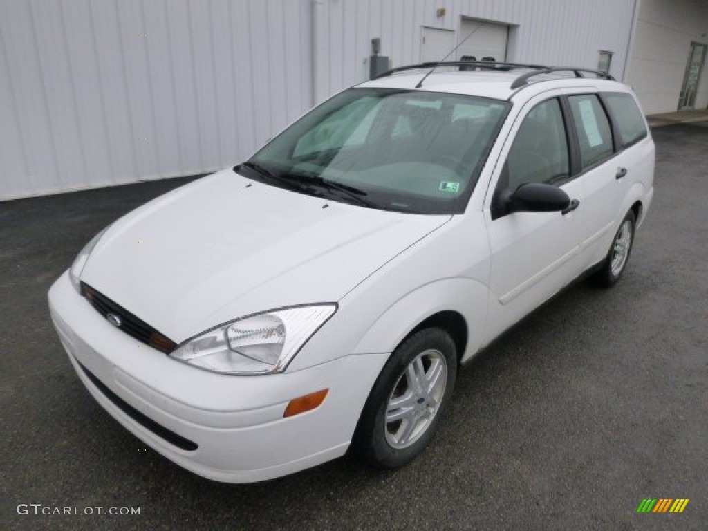 Cloud 9 White 2000 Ford Focus SE Wagon Exterior Photo #93017676