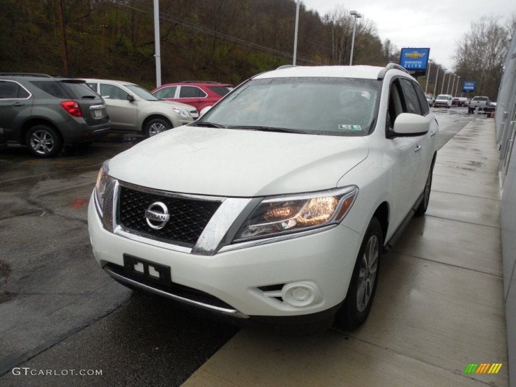 2014 Pathfinder SV AWD - Moonlight White / Charcoal photo #7