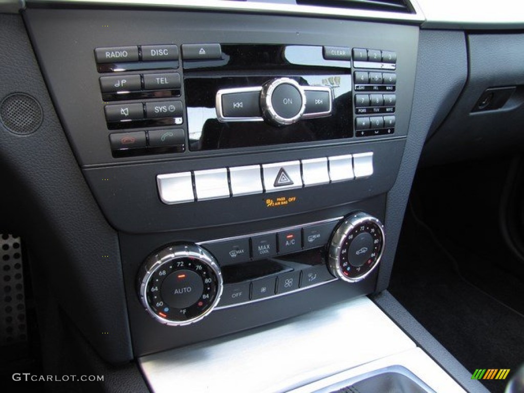 2012 Mercedes-Benz C 250 Coupe Controls Photo #93021702