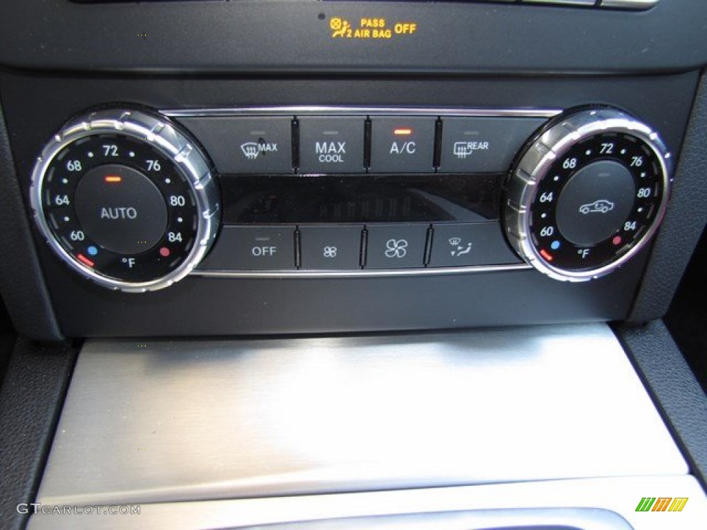 2012 Mercedes-Benz C 250 Coupe Controls Photo #93021742
