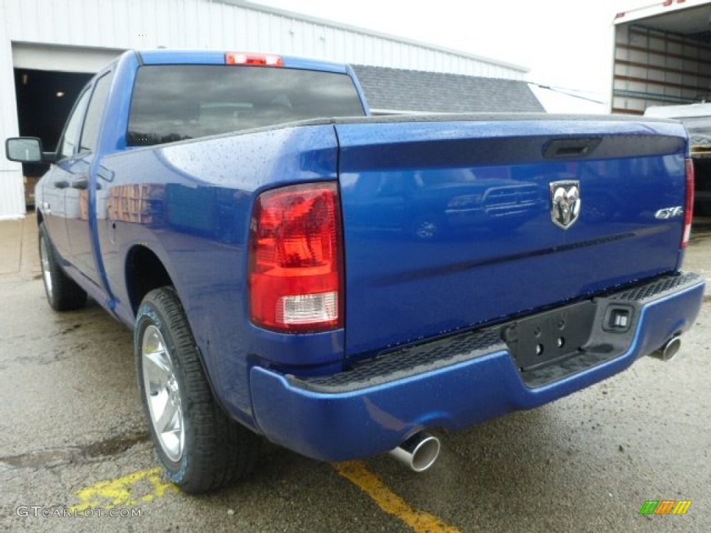 2014 1500 Express Quad Cab 4x4 - Blue Streak Pearl Coat / Black/Diesel Gray photo #3