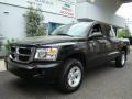 Brilliant Black - Dakota SLT Crew Cab 4x4 Photo No. 2