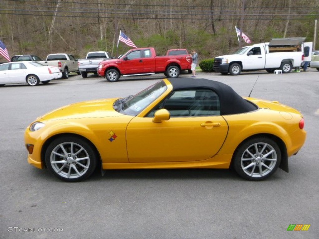 2009 MX-5 Miata Grand Touring Roadster - Competition Yellow / Black photo #5