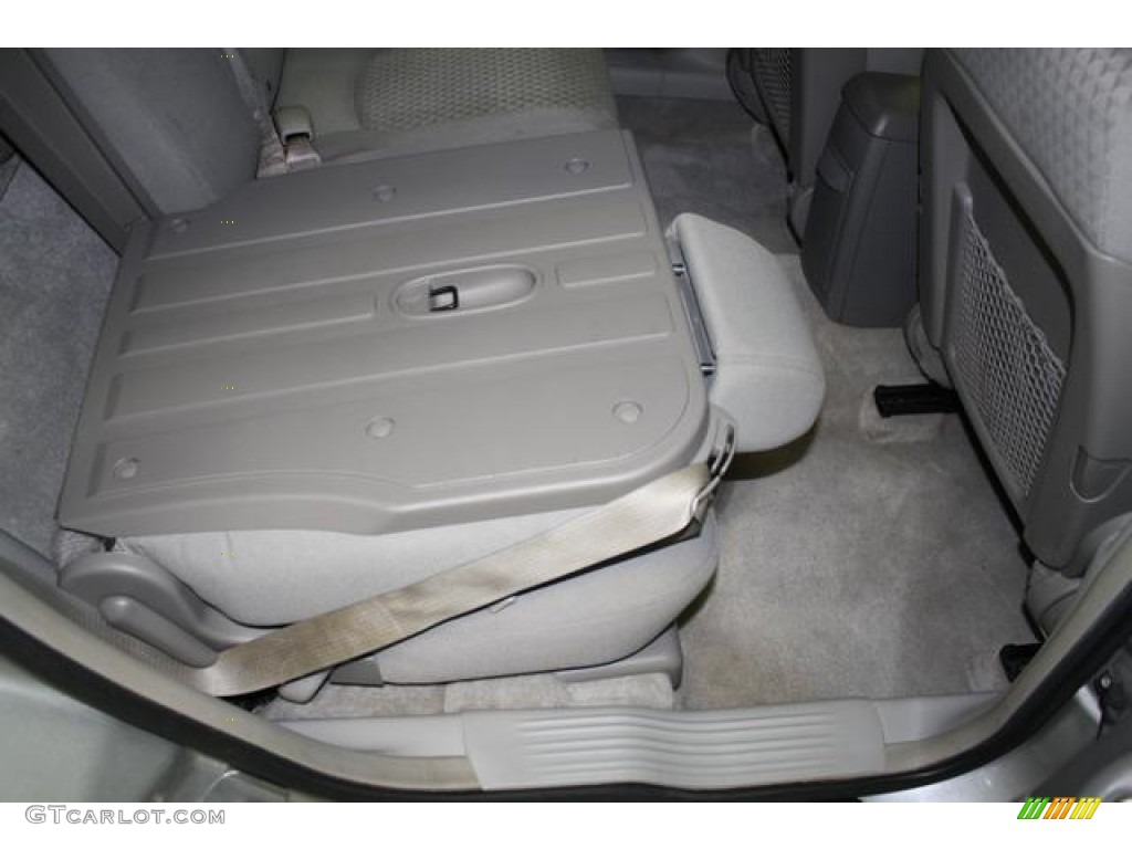 2006 Malibu Maxx LT Wagon - Silverstone Metallic / Titanium Gray photo #23