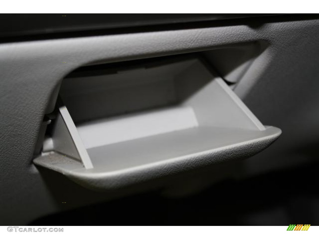 2006 Malibu Maxx LT Wagon - Silverstone Metallic / Titanium Gray photo #37