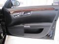 Black - S 550 Sedan Photo No. 68