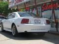 2004 Oxford White Ford Mustang GT Coupe  photo #10