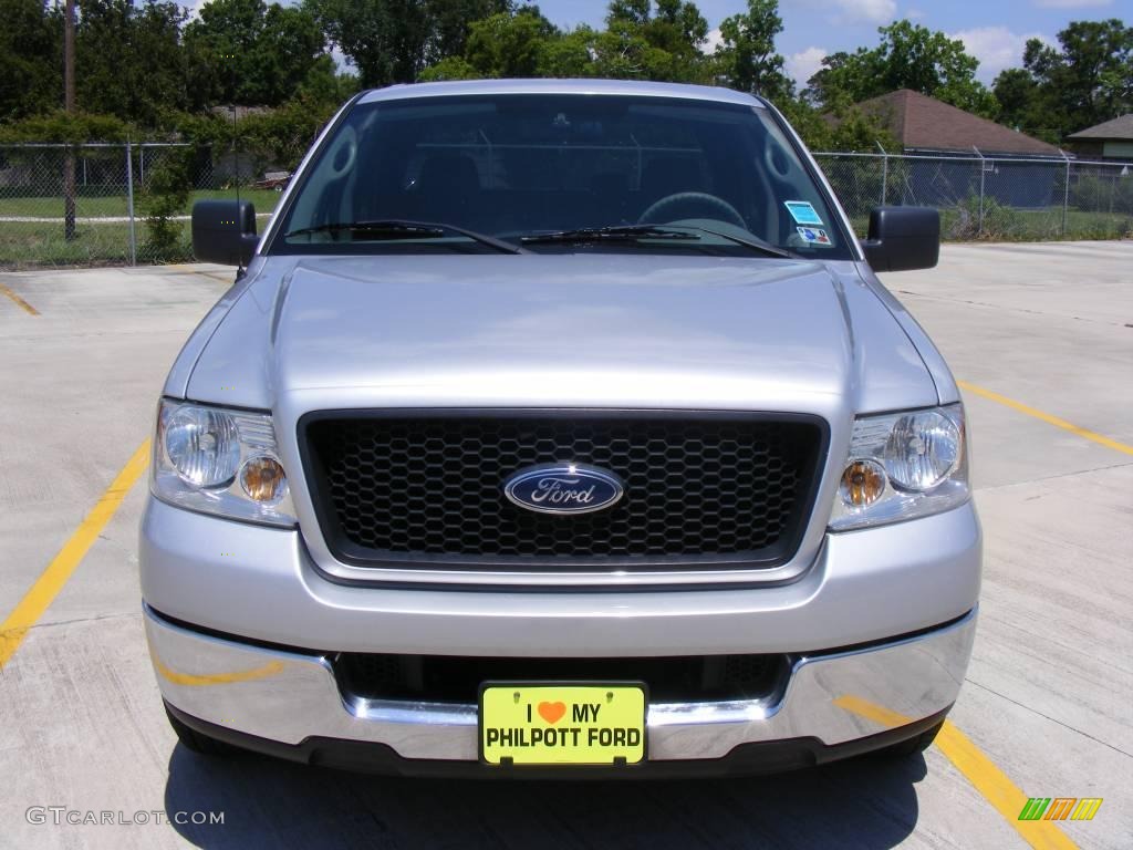 2005 F150 XLT SuperCrew - Silver Metallic / Medium Flint/Dark Flint Grey photo #8