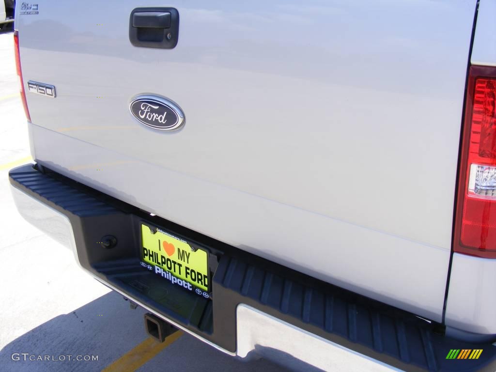 2005 F150 XLT SuperCrew - Silver Metallic / Medium Flint/Dark Flint Grey photo #20