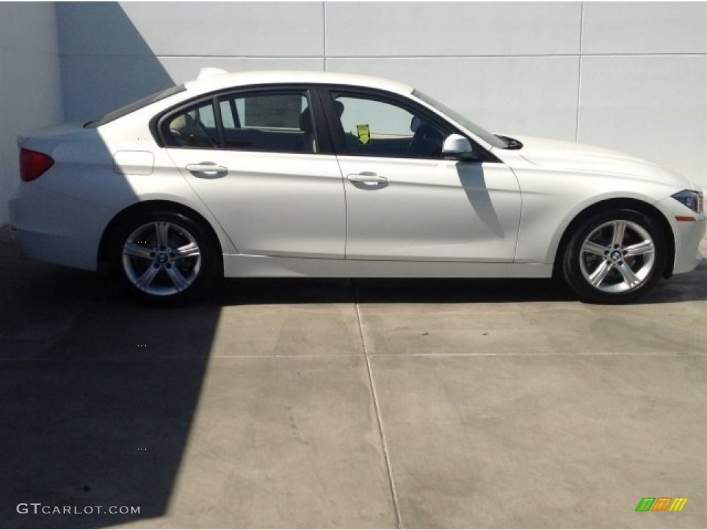 2014 3 Series 328i Sedan - Alpine White / Venetian Beige photo #2