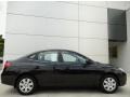 Black Pearl - Elantra SE Sedan Photo No. 5