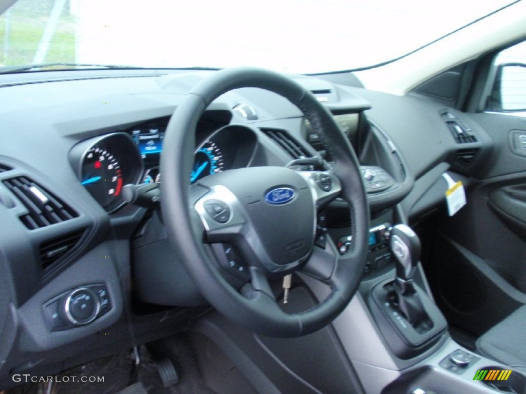 2014 Escape SE 2.0L EcoBoost - Ingot Silver / Charcoal Black photo #28