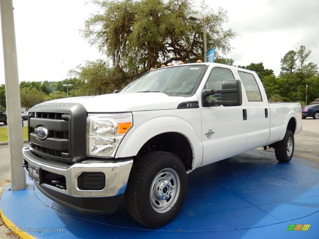 Oxford White 2015 Ford F350 Super Duty XL Crew Cab 4x4 Exterior Photo #93041821