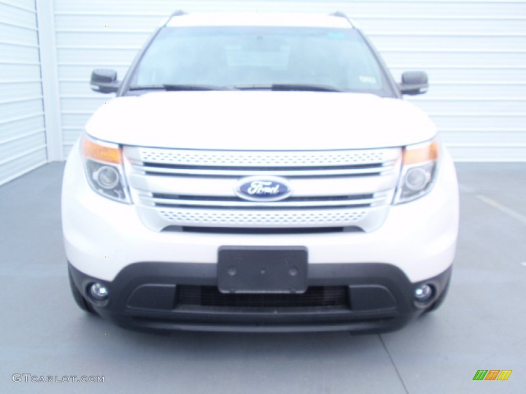 2014 Explorer XLT - White Platinum / Charcoal Black photo #8