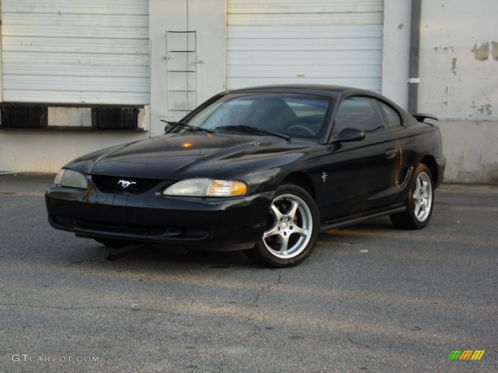1996 Mustang V6 Coupe - Black / Black photo #1