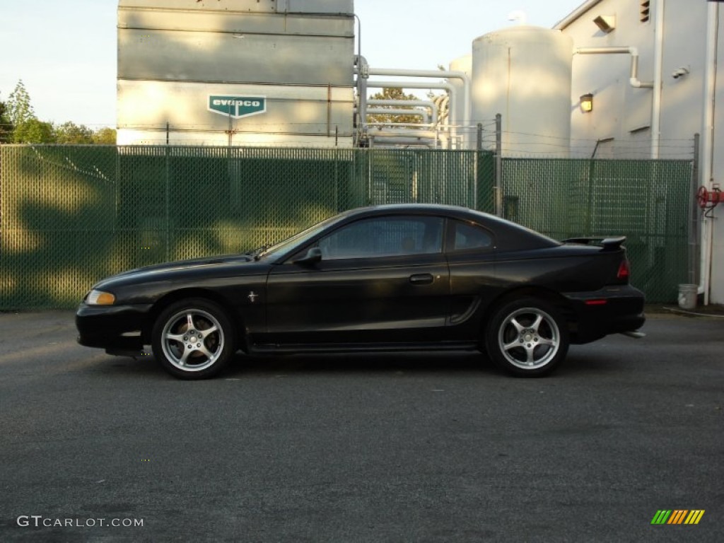 1996 Mustang V6 Coupe - Black / Black photo #6