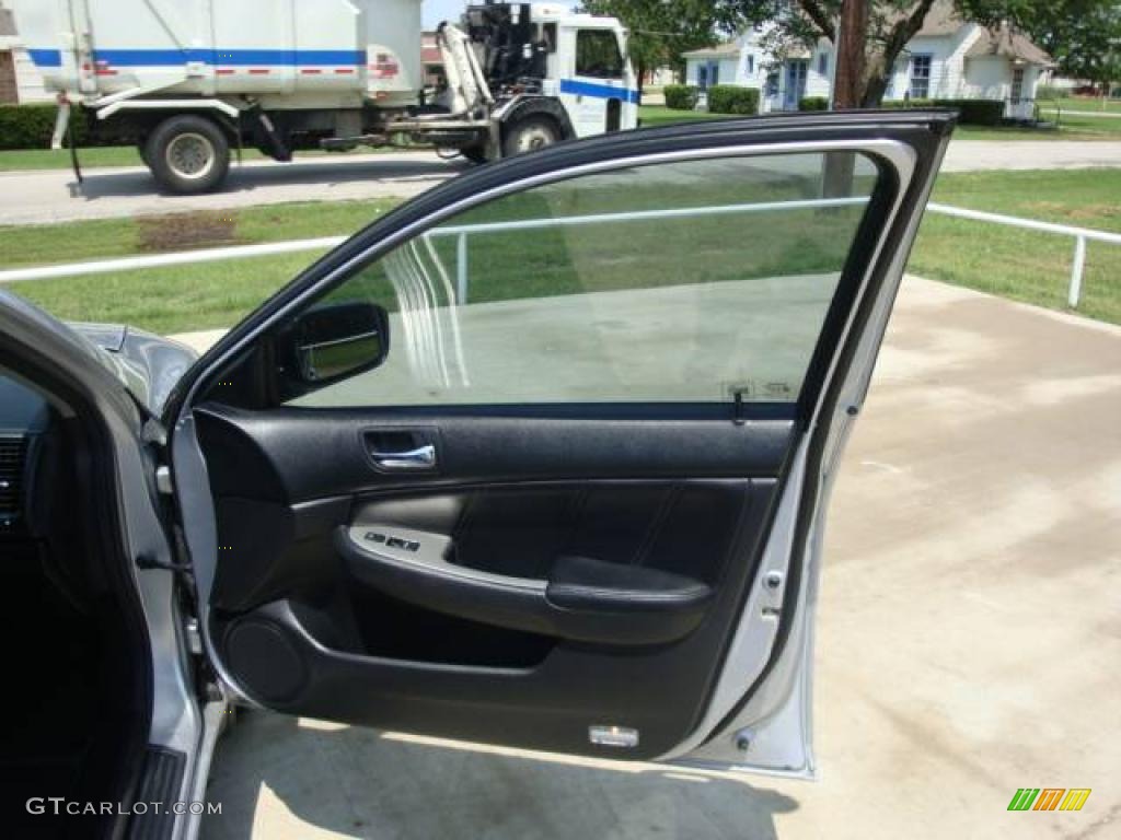 2003 Accord EX V6 Sedan - Satin Silver Metallic / Black photo #15