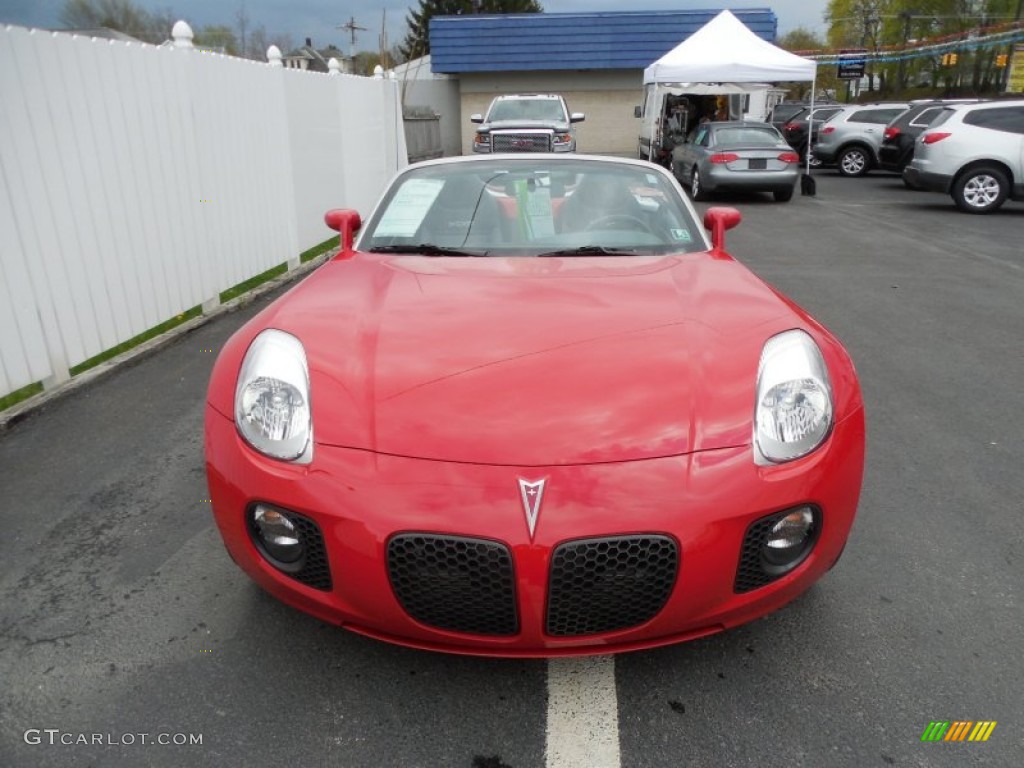 2008 Solstice GXP Roadster - Aggressive Red / Ebony photo #10