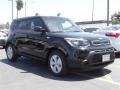 2014 Shadow Black Kia Soul 1.6  photo #1