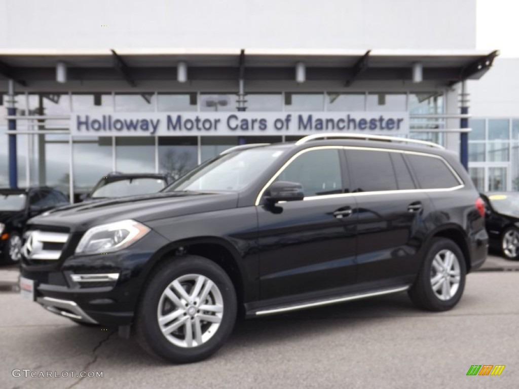 2014 GL 450 4Matic - Black / Black photo #1