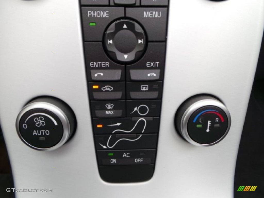 2013 Volvo C70 T5 Controls Photo #93064936