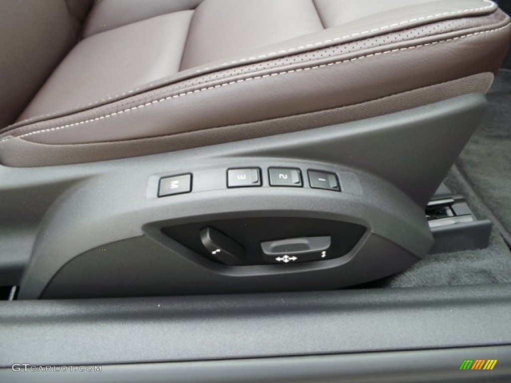 2013 C70 T5 - Ice White / Cacao/Off Black photo #26