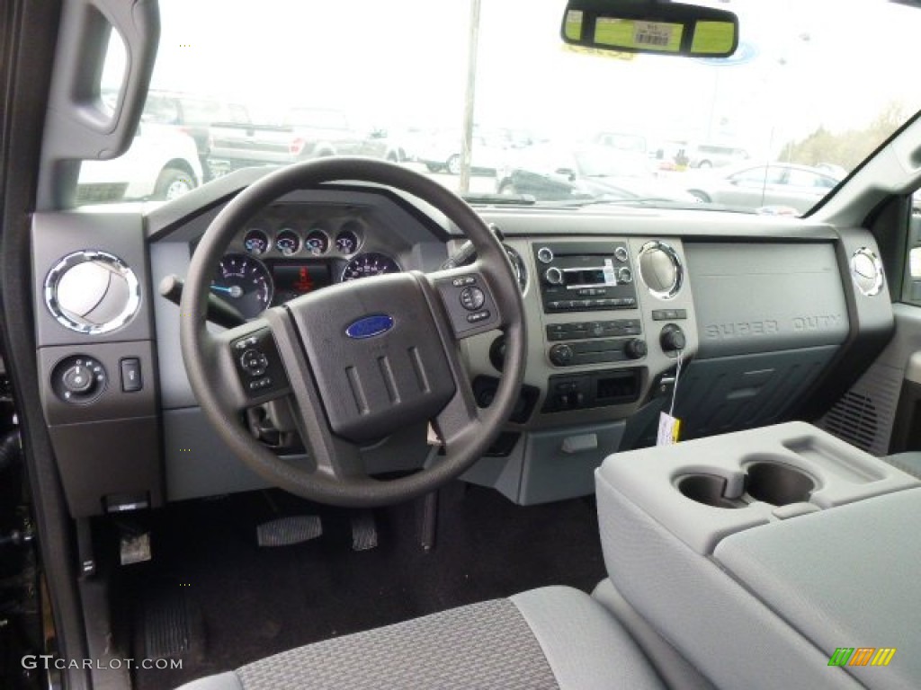 2015 Ford F250 Super Duty XLT Crew Cab 4x4 Steel Dashboard Photo #93075337