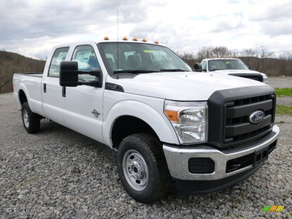 Oxford White 2015 Ford F350 Super Duty XL Crew Cab 4x4 Exterior Photo #93076906