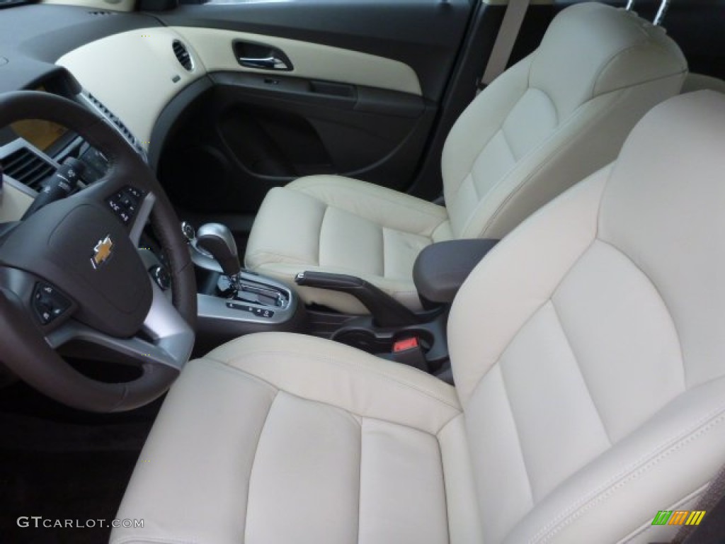 2014 Cruze Diesel - Rainforest Green Metallic / Cocoa/Light Neutral photo #10
